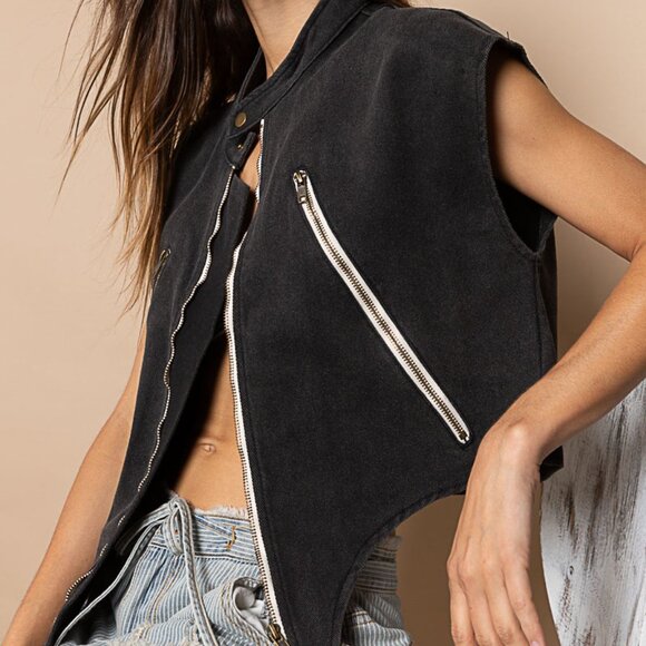 POL Women's Black Sleeveless Vest - Picture 4 of 6